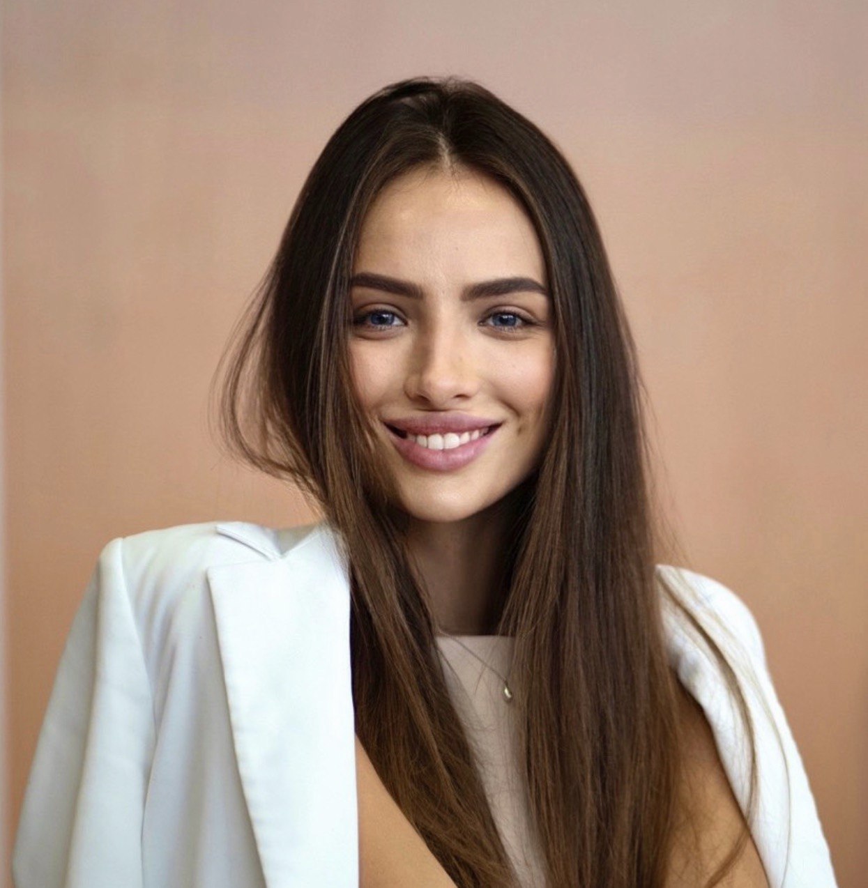 Approved portrait of Milana Smit required
